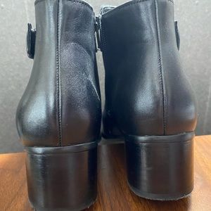 Women’s ankle boots